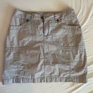 Light grey CARGO skort